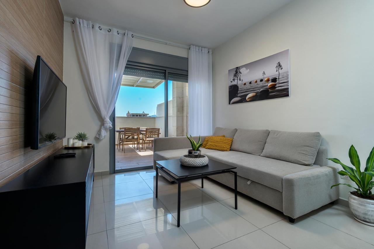 Melony Apartments Yam Suf Street Эйлат Экстерьер фото