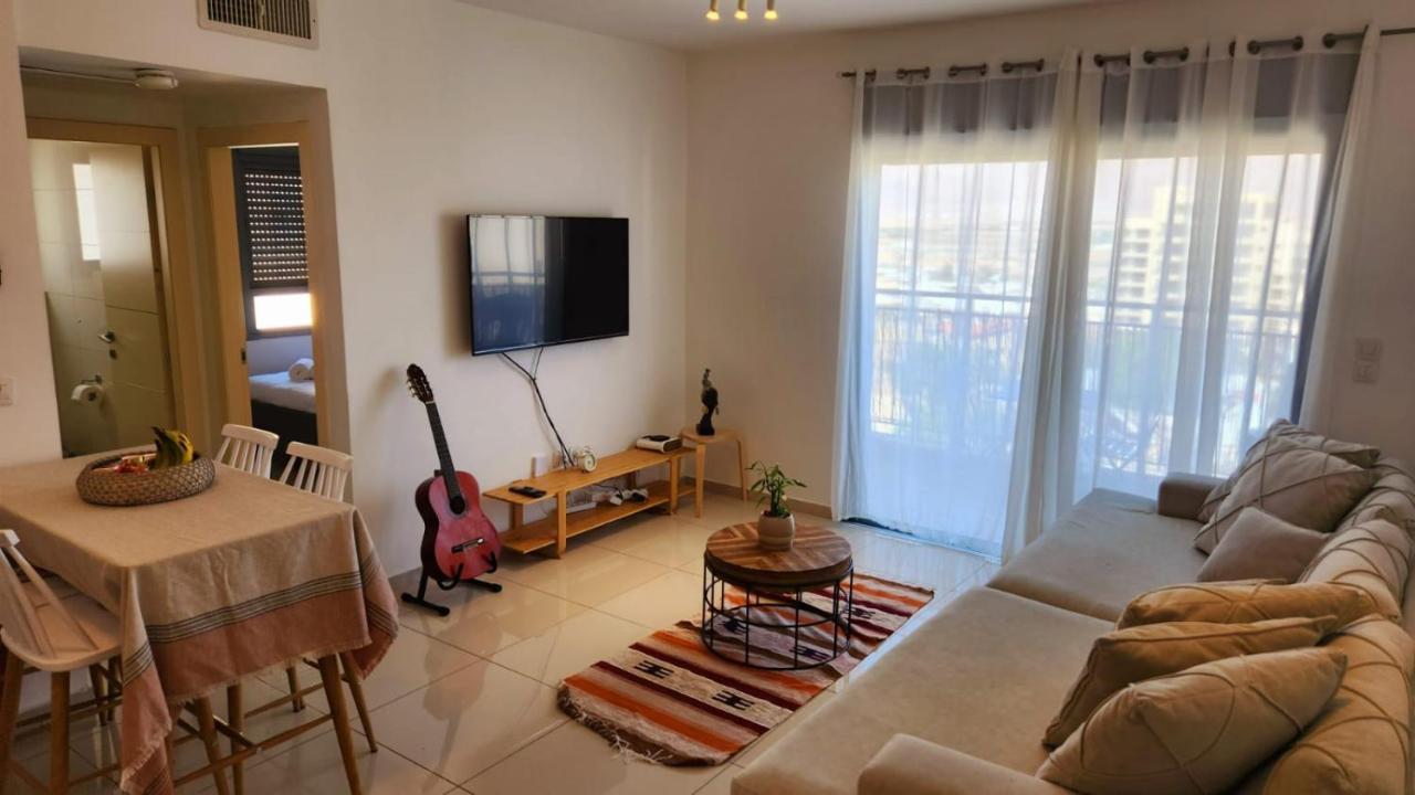 Melony Apartments Yam Suf Street Эйлат Экстерьер фото