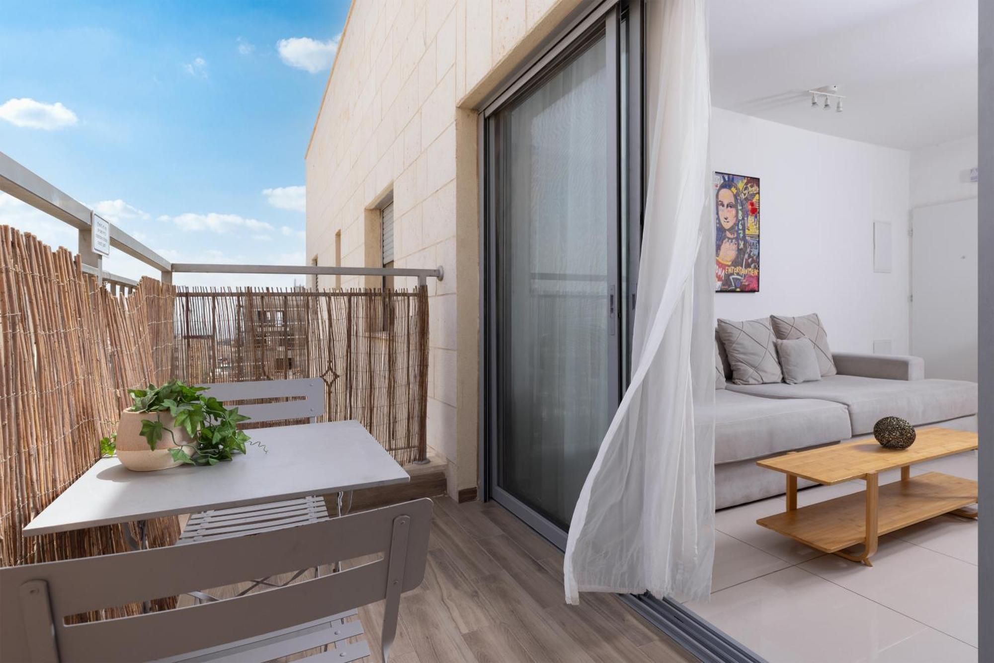 Melony Apartments Yam Suf Street Эйлат Экстерьер фото